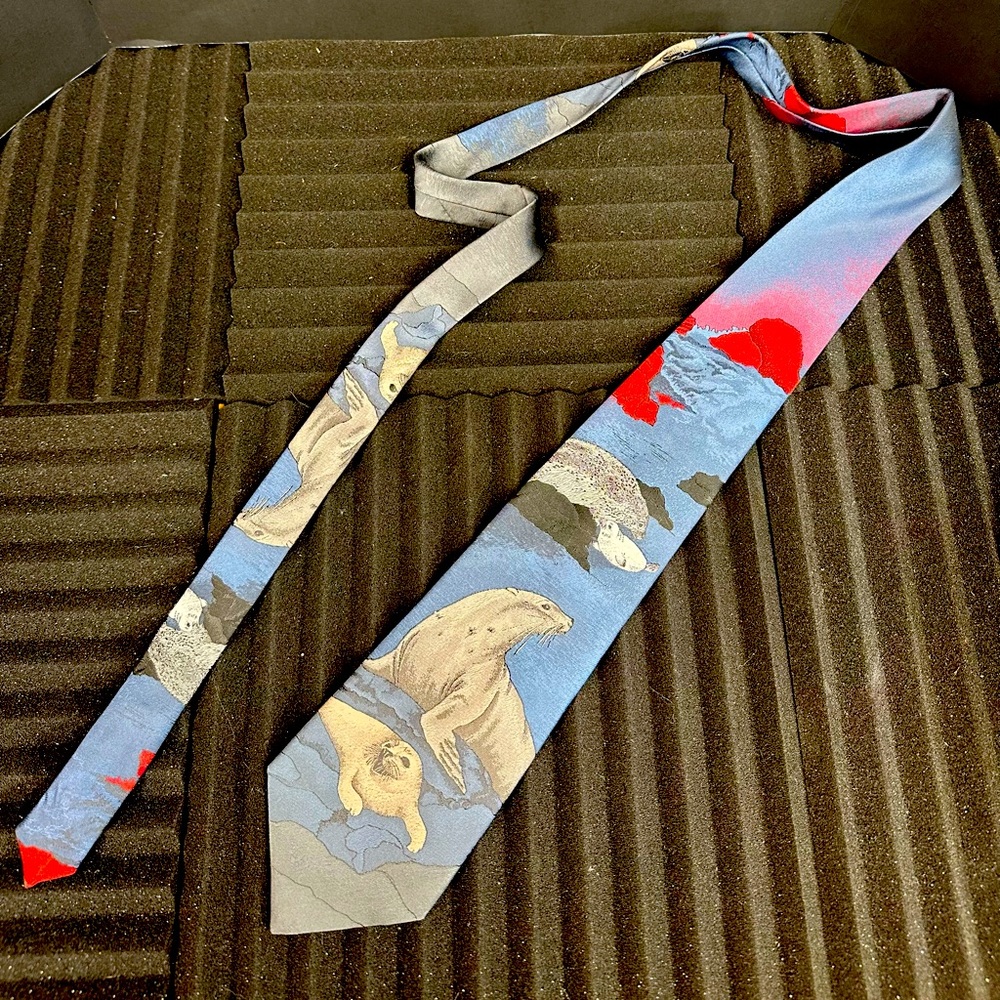 Vintage Animal Kingdom Sea Lion Neck Tie